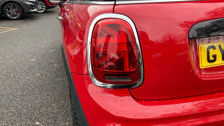 MINI Hatchback 1.5 Cooper Sport II 3dr Petrol Hatchback